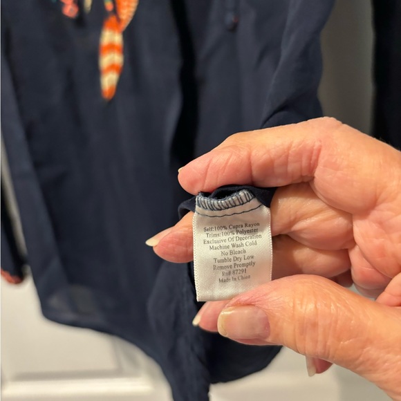 Johnny Was  Dream Catcher embroidered navy blouse x small excellent condition - Picture 10 of 11